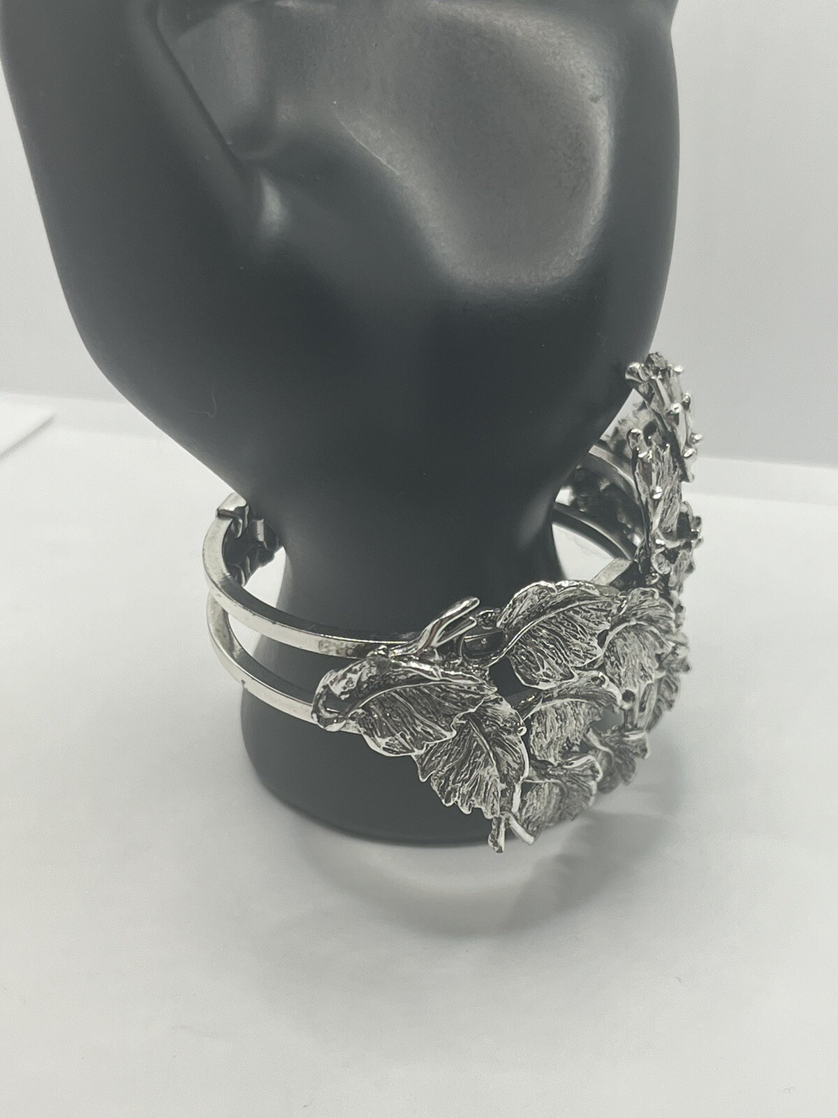 Silver tone leaf cluster clamper statement bracel… - image 10