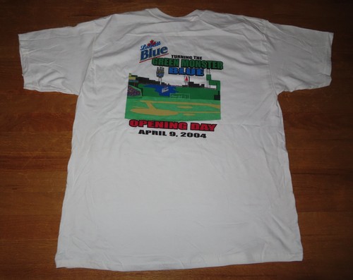 Labatt Blue TURNING The GREEN MONSTER BLUE 2004 Opening Day (XL) T-Shirt RED SOX - Picture 2 of 4