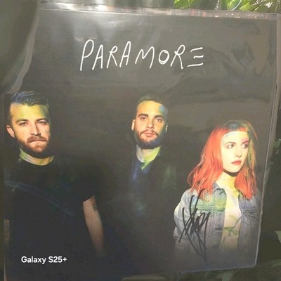 HAYLEY WILLIAMS SIGNED PARAMORE SELF TITLED VINYL ALBUM Part II Is My Jam