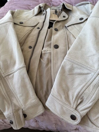 BNWT Burberry Men Leather Jacket Size Medium Made In Italy . - Picture 15 of 23