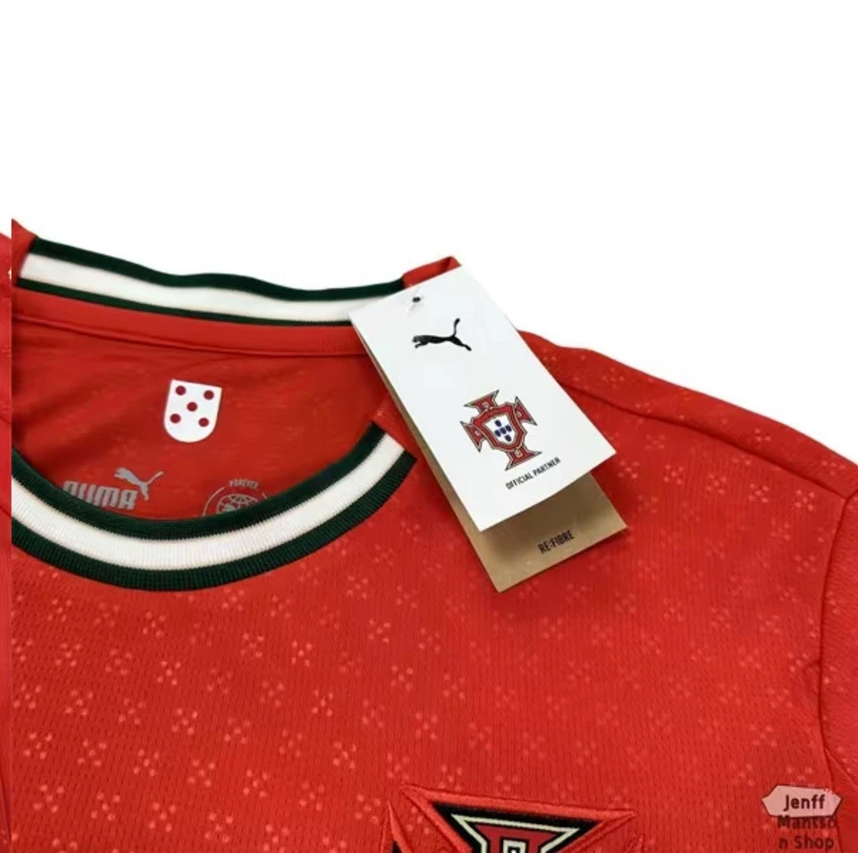 2025 Portugal Home Jersey #7 Ronaldo puma Size small - Image 4 of 4