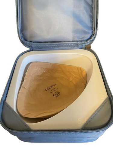 New In Box Amoena Mastectomy Breast Form 366 Tria Light Sz 5 - Picture 8 of 9