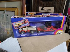 Kastenmodell Siku 2522 Mercedes Unimog LKW & Anhänger & Gabelstapler