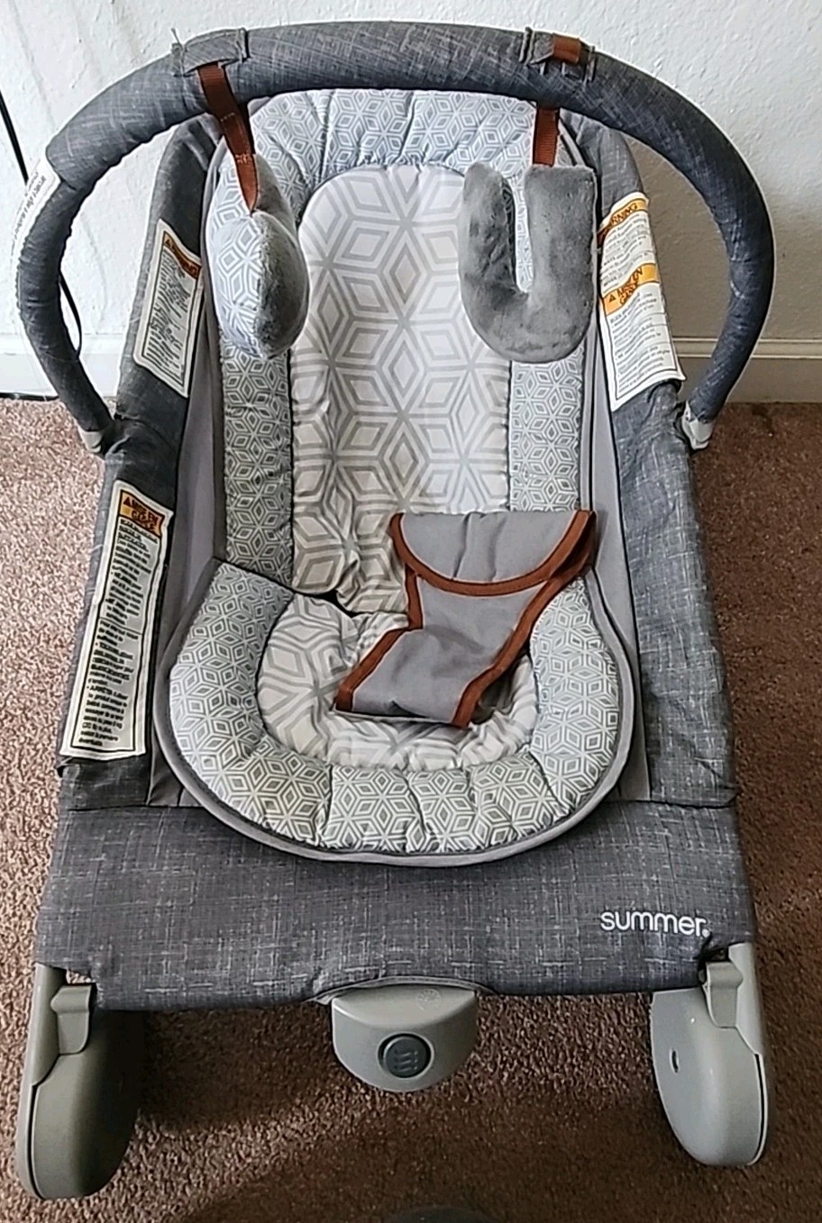 & Vibrat Duo Convenient &portable Rocker For Babies