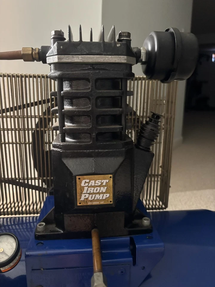 Compresor de tanque vertical Campbell Hausfeld 26 galones 5 hp 125 psi RECOGIDA LOCAL MD Foto 4 de 4