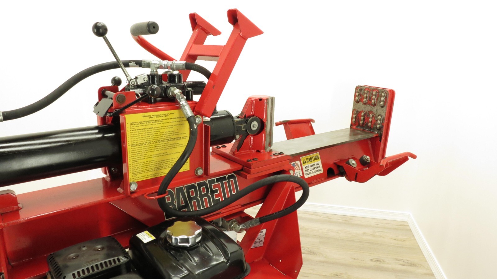 Model Barreto 920 LS Hydraulic Log Splitter Low Hours With Warranty