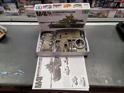 Tamiya - U.S. Tank M41 Walker Bulldog 1:35 Model Kit | eBay