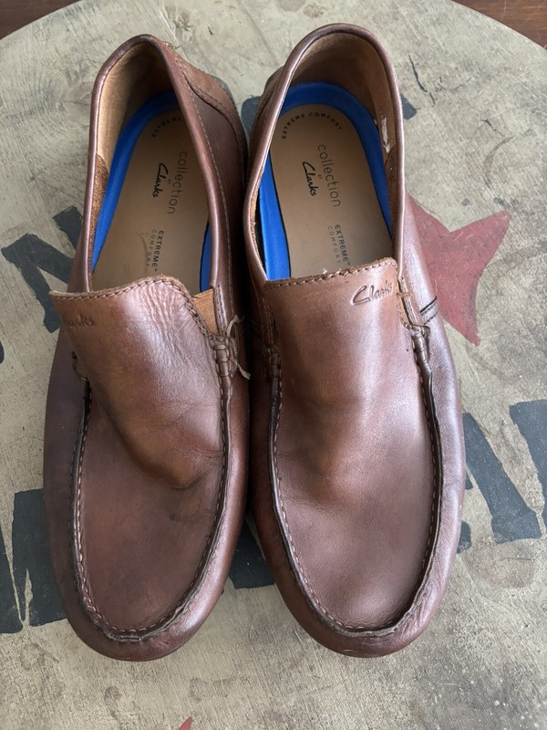 clarks mens Size 12 Brown Leather Loafers