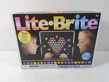 2021 BASIC FUN--LITE BRITE--85 MINI GLOWING PEGS NEW 