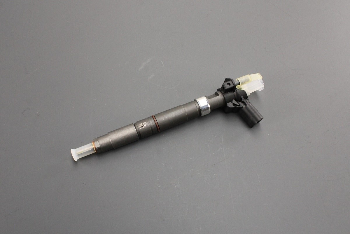 Feulインジェクター 0445116034 0445116035 03L130277C VW Amarok 2.0 TDIと互換性 Bosch Common Rail CR Injector for VW Amarok / Transporter T5 & T6 ... VW T5 AMAROK トランスポーター Vバス 2.0 ディーゼルコモンレールインジェクター 03L130277C 044511