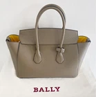 Bally Sommet Khaki Leather Tote Bag Pre-owned From Japan