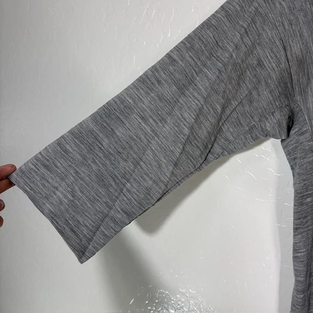 Icebreaker 衬衫女式小号灰色美利奴羊毛 3/4 袖圆领轻便 — 第 3/4 张图片