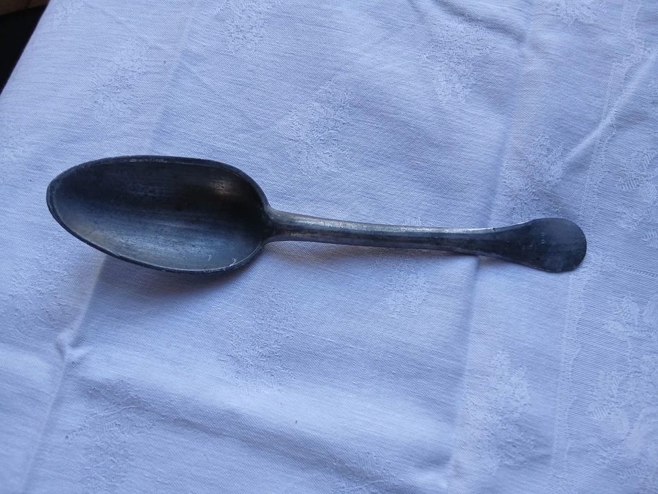 très ancienne cuillère à soupe en étain 18ème / 19ème siècle  - poids 91 g - Photo 3/4