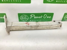 2015-2017 CHRYSLER 200 FRONT RIGHT LOWER Frame Rail Crossmember 68172144AB OEM