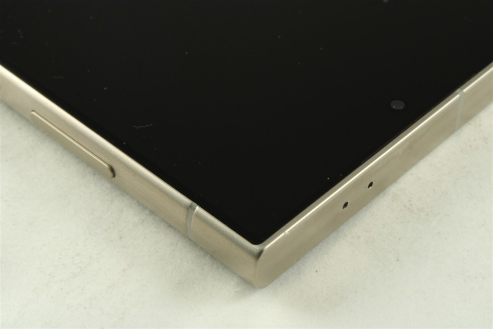 Samsung Galaxy S24 Ultra 256GB Unlocked AT&T TMobile Verizon 100 batt