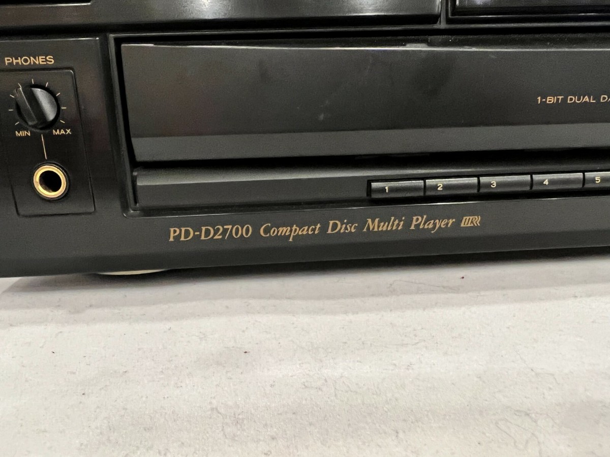ティーズ ページ29 Teac PD-D2700 5-Disc Compact Disc Multi Player / CD Changer