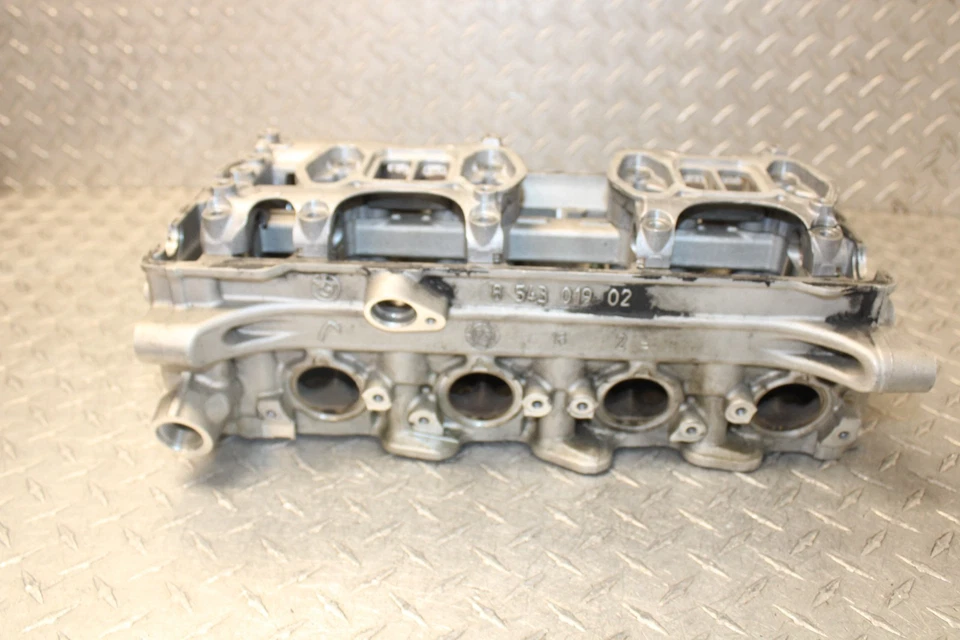Culata motor 15/18 BMW S1000RR / S1000R / S1000 / S 1000R 854301902 Foto 4 de 4