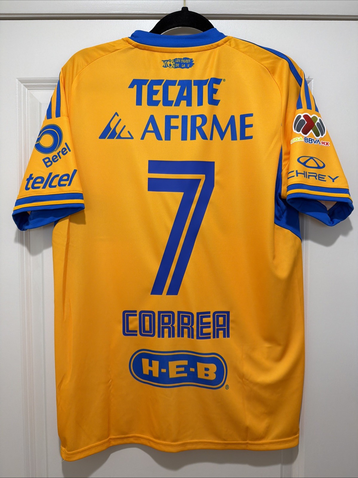 Angel Correa #7 Mens MEDIUM Adidas Tigres UANL Home Jersey