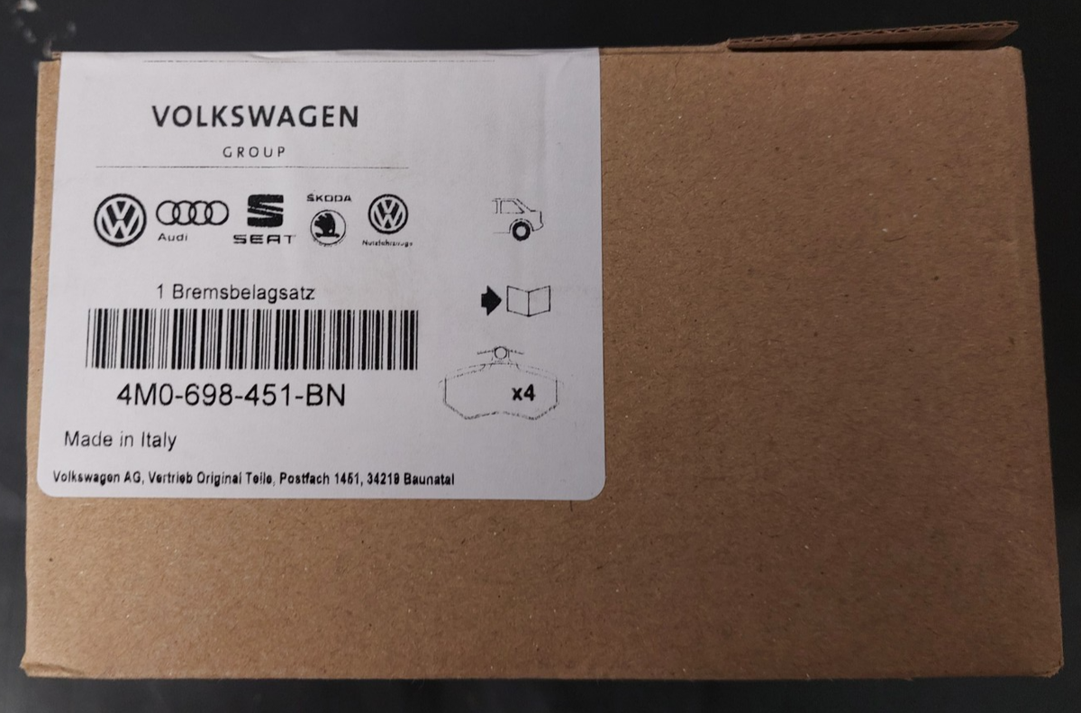4M0698451BN Genuine Audi Q7/Q8 Rear Brake Pads 350x28mm | eBay UK