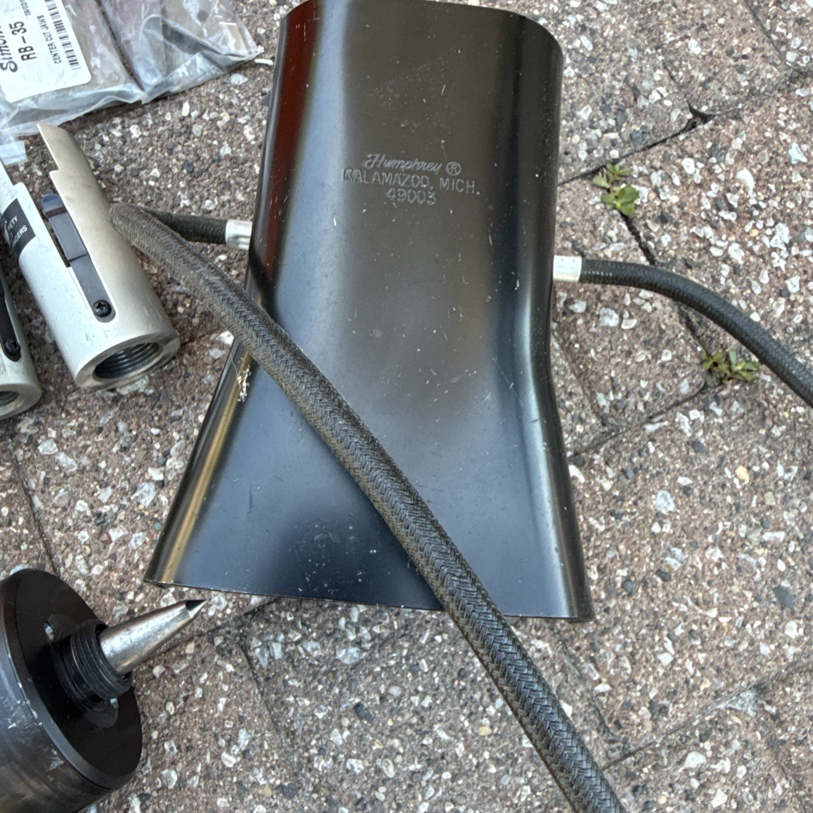 SIMONDS SQUEEZE PLIERS SP-006-Comes with everything In Picture-Free shipping-USA