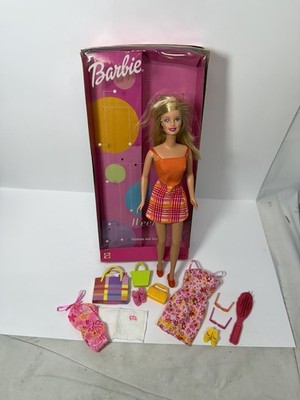 COMPLETE IN BOX Vintage 2001 Weekend Style Barbie Doll #56214