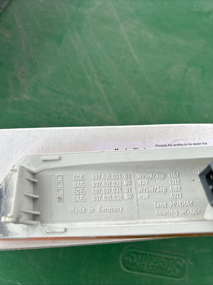 Новый PPORSCHE BOXSTER CAYMAN EURO МАРКЕР СВЕТА СПРАВА ПОДЛИННЫЙ 98763101400 - Изображение 3 из 3