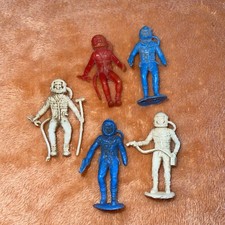 Vintage Lot Plastic Astronaut Space Men Figures Blue Red White READ MPC