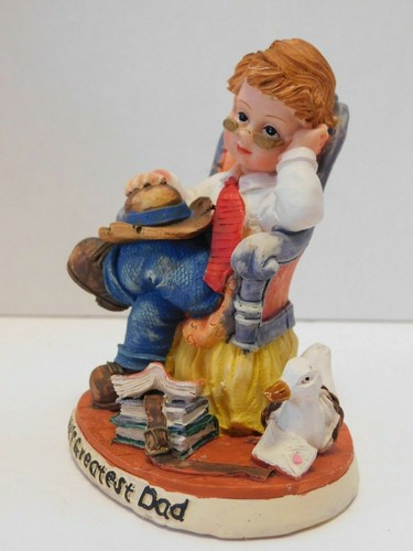 Father's Day World's Greatest Dad Figurine - Imagen 3 de 6