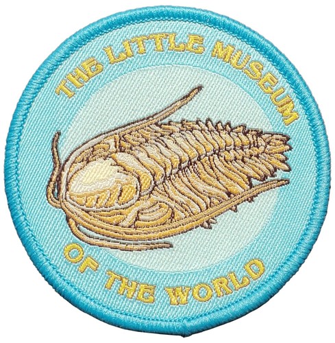 Cambrian Trilobite Embroidered Iron On Patch Sew On Badge For Clothes Caps Bags - 第 1/3 張圖片