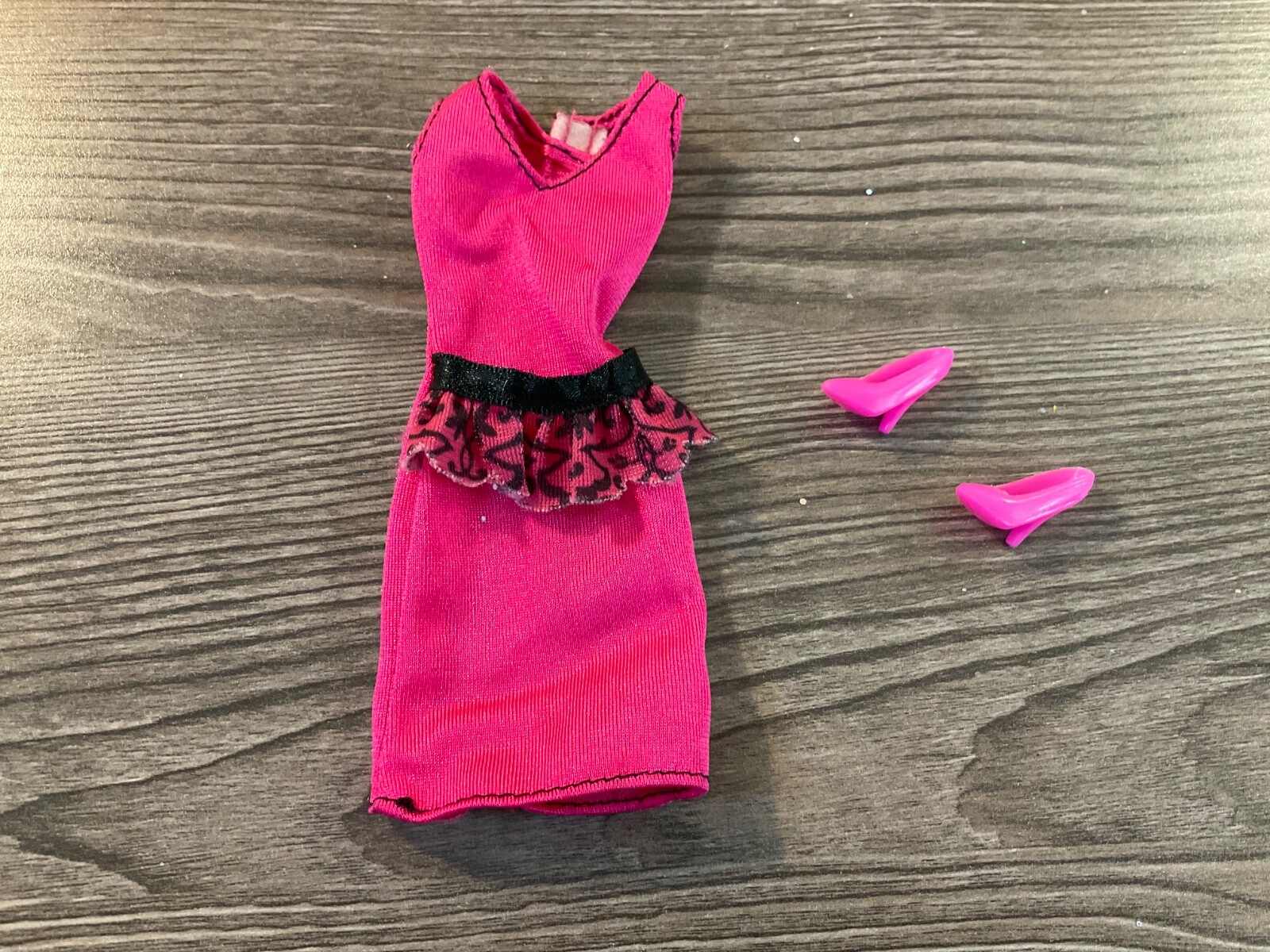 Mattel Barbie Doll Clothes Dress Shoes Outfit Set Lot