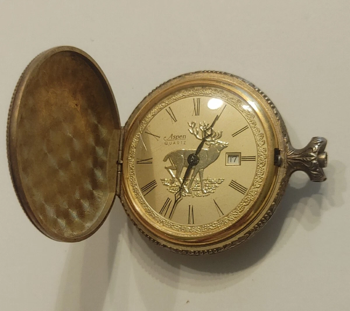 Aspen quartz hotsell pocket watch