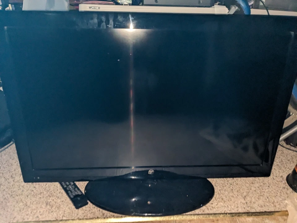 Westinghouse 40" LCD TV VR-4090 With Remote Tested Working - Image 2 of 4