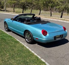 2002 Ford Thunderbird 