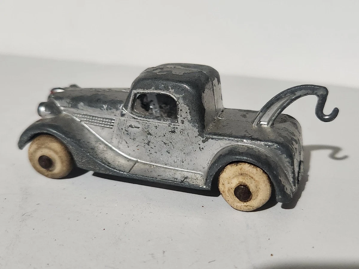 Vintage 1928 Tootsie Toy Green Ford Model A Touring Sedan