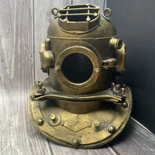 Vintage Diving Helmet Sculpture Decor Ornament 