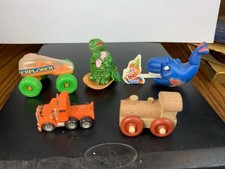 Vintage Ferrero Kinder Egg Surprise Mini Toys 90  s Era Turtle,Whale,Explorer 5pc