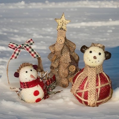 Set Rustic Style Snowmen Ornaments- 4.5  & 6  Burlap Christmas Tree With Buttons