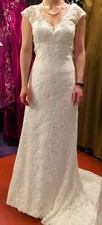Watters Brides, Ivory, Lace, Wedding Dress Style 1938 Size 2