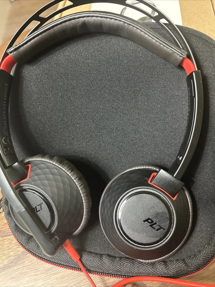 Poly Blackwire 5220 Wired Headset - Noise Cancelling Headphones with Mic - Image 3 of 4