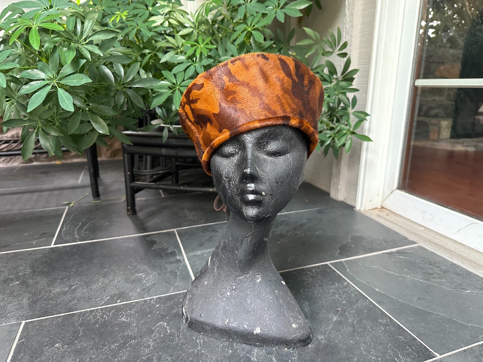 Cappello vintage marrone ruggine mimetico capelli pelle di mucca berretto stile pony Eric Javits