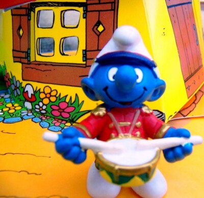 20493 Smurf tambourine puffi puffo smurf pitufos smurf fanfare T.Rare