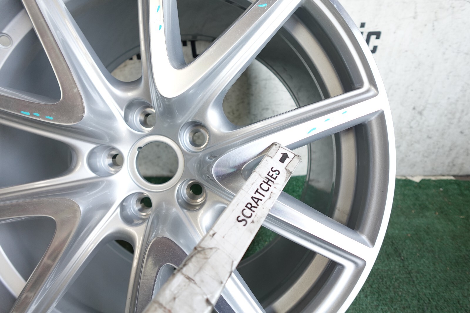 2006 2008 2009 2016 ASTON MARTIN VANTAGE REAR SINGLE WHEEL RIM 19X10 OEM AX72892