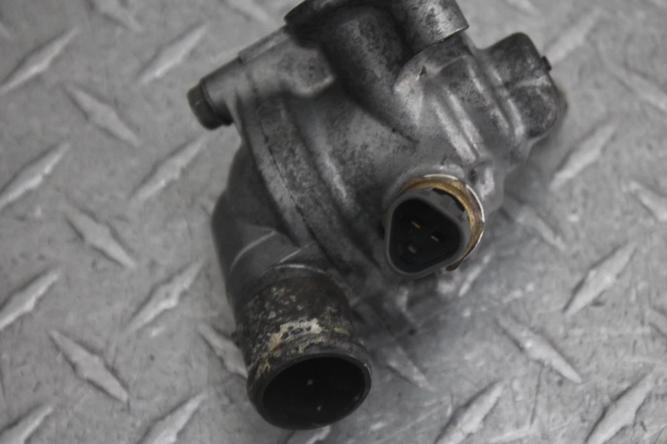 2007 HONDA CBR600RR THERMOSTAT W HOUSING ASSEMBLY 19315-MFJ-D00 - Image 3 of 4