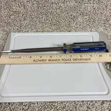 Truecraft Made In The USA 10.5โ Flat Blade Screwdriver 5106 Vintage
