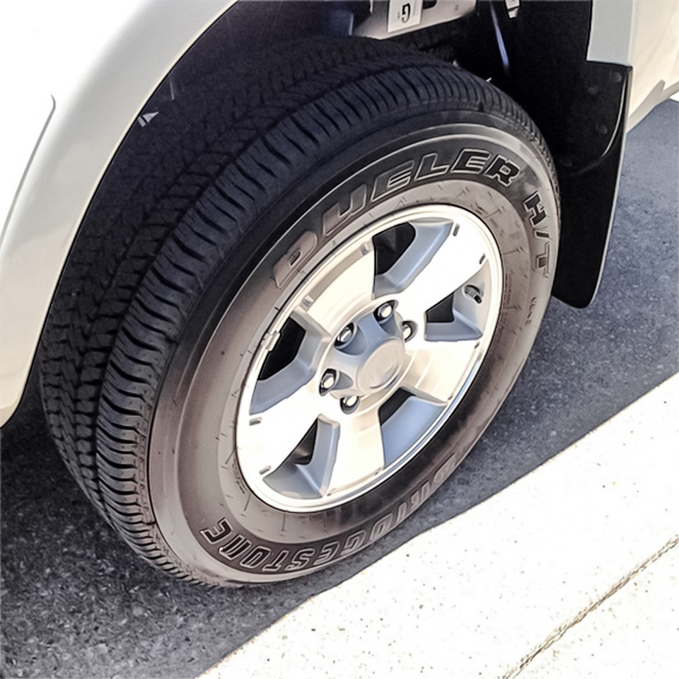 4 Tires Bridgestone Dueler H/T 684 II 265/70R17 113S (OE) AS Take Off ...