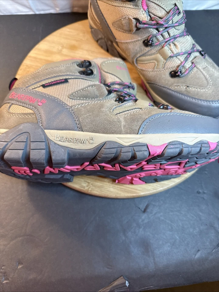 Bota de senderismo Bearpaw Corsica de cuero para mujer - 4390 color topo/rosa - 11 excelente Foto 3 de 4