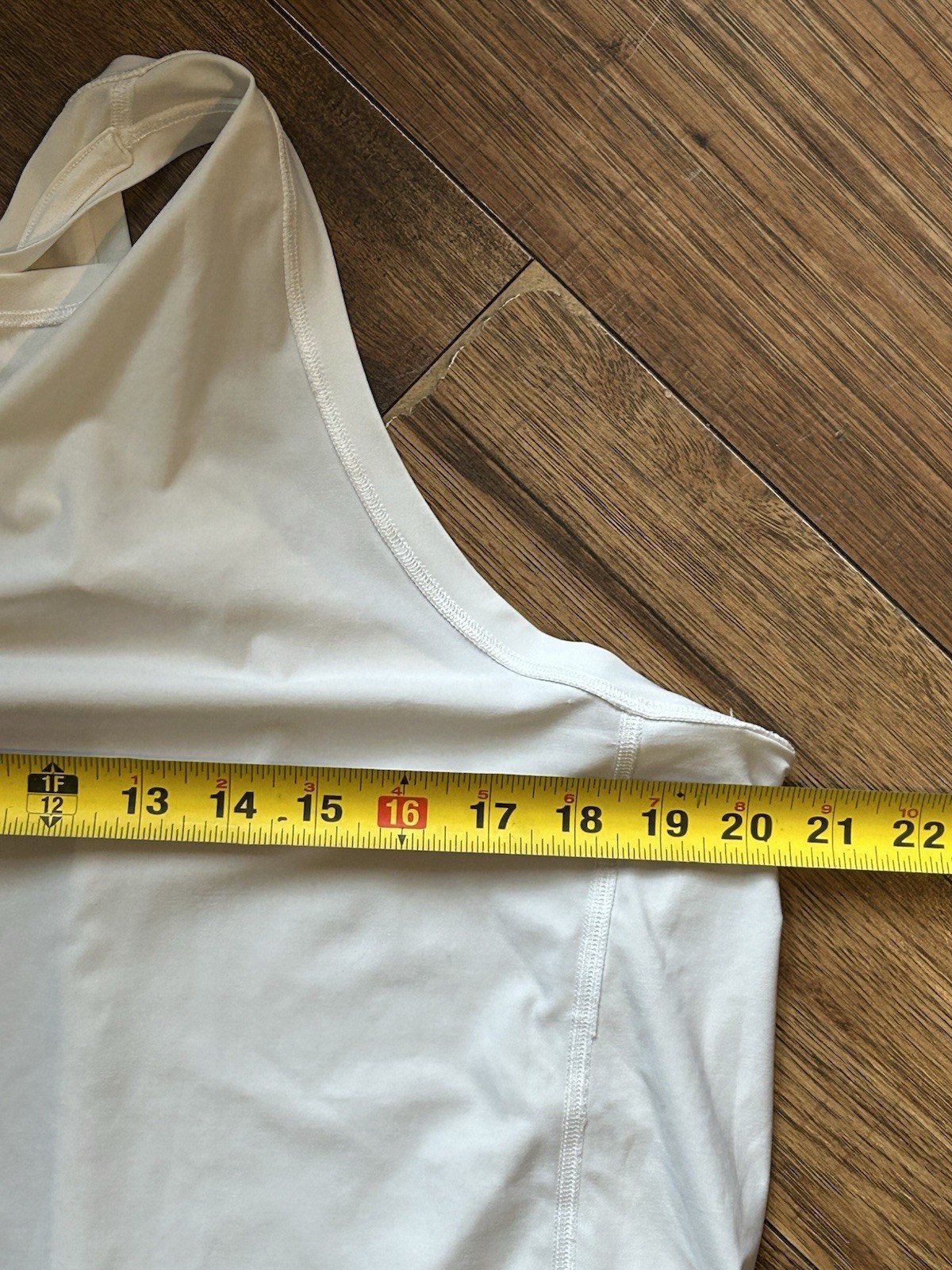 LuLuLemon Lightweight Split-Back Training Tank To… - image 4