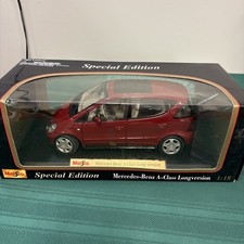 Mercedes-Benz A-Class Long Version DieCast 1/18 Red