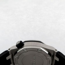 Audemars Piguet 15703ST Royal Oak Offshore Diver with Black Dial 6