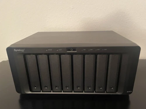 Synology DiskStation DS1813+ 8-Bay NAS ohne HDD